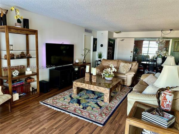 Winston Towers 500, 301 174th St #2020, Sunny Isles Beach, Florida 33160, image 3