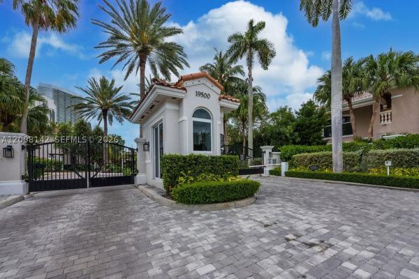 Golden Gate Estates & Marina, 3949 194th Ln, Sunny Isles Beach, Florida 33160, image 3