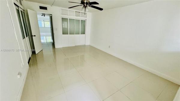 The Golden Key, 1120 102nd St #7, Bay Harbor Islands, Florida 33154, image 2