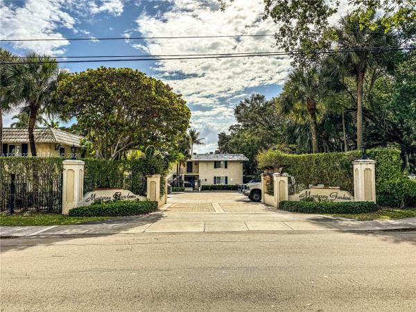 Monterey Gardens Of Pinecrest, 8605 SW 68th Ct #7, Pinecrest, Florida 33156, image 1