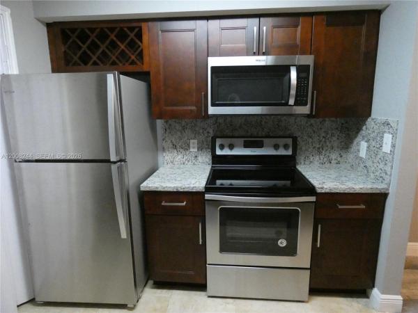 Sailboat Pointe, 2420 NW 33rd St #1004, Oakland Park, Florida 33309, image 1