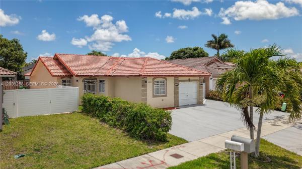18153 SW 143rd Pl, Unincorporated Dade County, Florida 33177, image 3