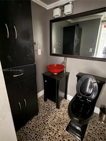 The Amethyst, 5313 Collins Ave #801, Miami Beach, Florida 33140, image 1