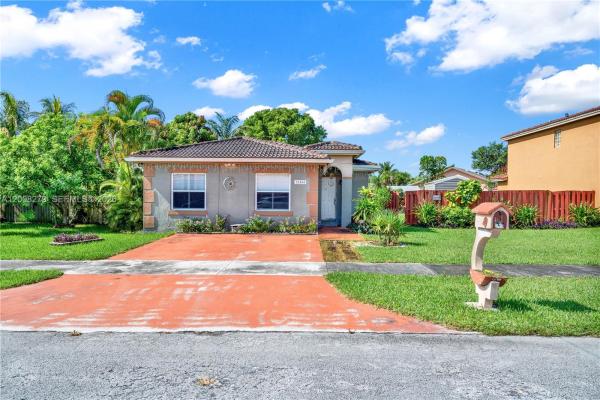 12260 SW 251st Ter, Homestead, Florida 33032, image 2