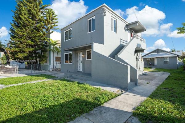 Brickell Riverview, 842 SW 3rd St, Miami, Florida 33130, image 2