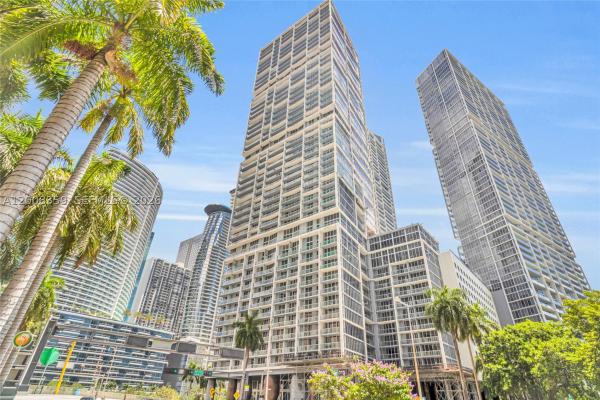 Icon Brickell Tower 3, 485 Brickell Ave #2508, Miami, Florida 33131, image 2