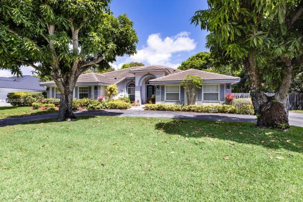 Cutler Country Groves, 7749 SW 184th Way, Cutler Bay, Florida 33157, image 1