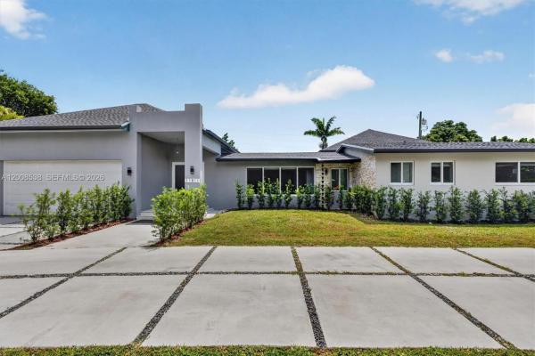 11811 SW 82nd Rd, Unincorporated Dade County, Florida 33156, image 1