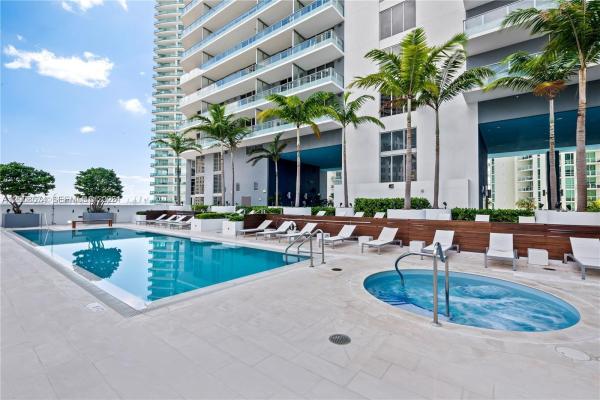 Brickell House, 1300 Brickell Bay Dr #807, Miami, Florida 33131, image 1
