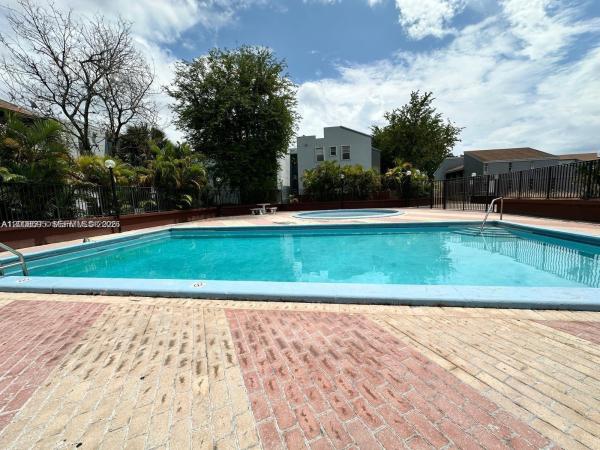 Los Suenos, 6095 W 18th Ave #S219, Hialeah, Florida 33012, image 1
