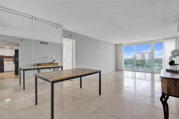Arlen House East, 100 Bayview Dr #603, Sunny Isles Beach, Florida 33160, image 2