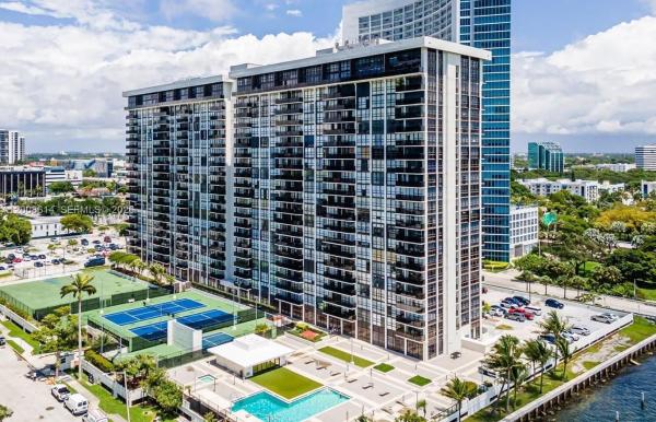 Charter Club, 600 NE 36th St #801, Miami, Florida 33137, image 1