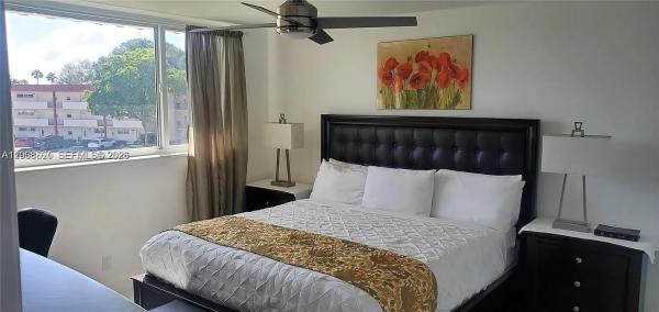 Hollybrook Golf & Tennis Club, 9720 S Hollybrook Lake Dr #303, Pembroke Pines, Florida 33025, image 1