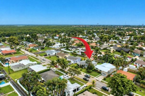 Ocean View Golf, 326 SE 3rd Ter, Dania Beach, Florida 33004, image 1