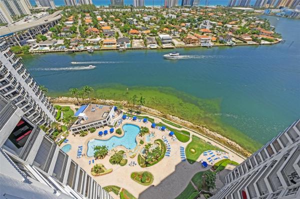 Mystic Pointe Tower 200, 19101 NE 36th Ct #2509, Aventura, Florida 33180, image 1