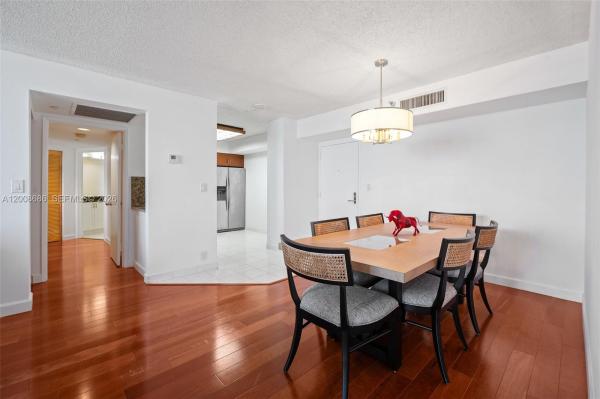 Mystic Pointe Tower 200, 19101 NE 36th Ct #2509, Aventura, Florida 33180, image 3