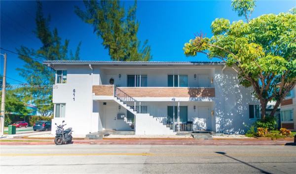Harding Townsite, 611 74th St, Miami Beach, Florida 33141, image 1