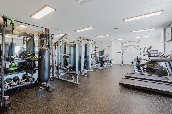 Oceanfront Plaza, 2625 Collins Ave #803, Miami Beach, Florida 33140, image 1
