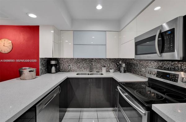 Country Club Of Miami, 6821 Brookline Dr, Hialeah, Florida 33015, image 1