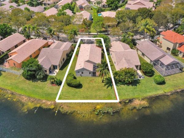 Mahogany Ridge, 4394 Mahogany Ridge Dr, Weston, Florida 33331, image 1