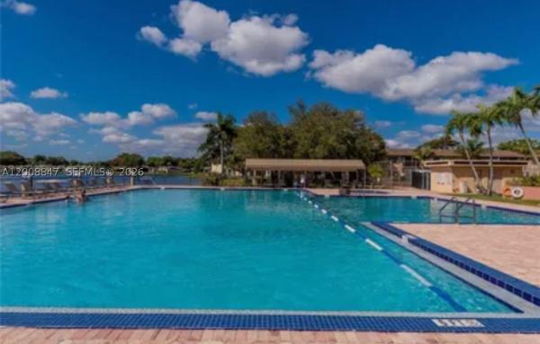Berkley House Of Carriage Hills, 101 Berkley Rd, Hollywood, Florida 33024, image 3