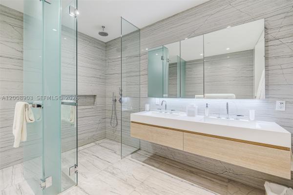 Eighty Seven Park, 8701 Collins Ave #904, Miami Beach, Florida 33154, image 2