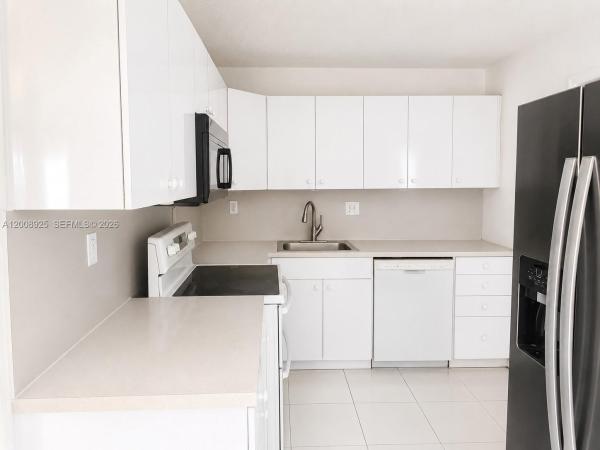 North Lauderdale Village, 8210 SW 7th St, North Lauderdale, Florida 33068, image 2
