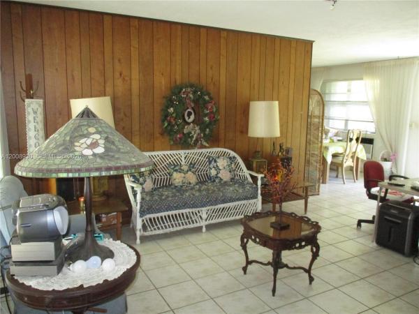 Pine Tree Manor, 19311 Gulfstream Rd, Cutler Bay, Florida 33157, image 1