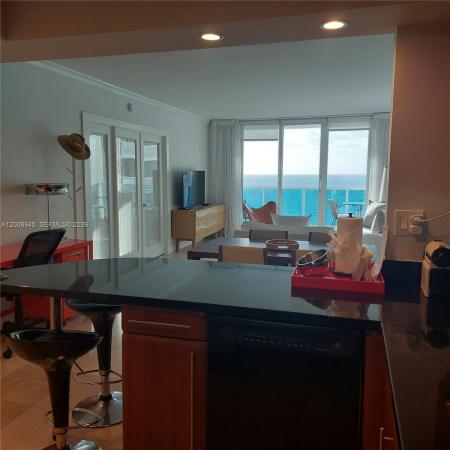 Roney Palace, 2301 Collins Ave #1125, Miami Beach, Florida 33139, image 1