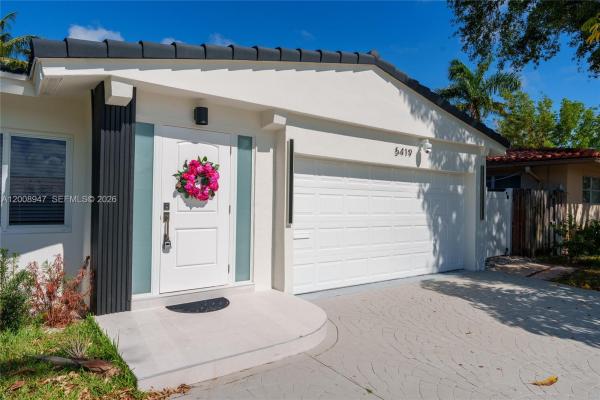 Knoll Ridge, 5419 NE 22nd Ave, Fort Lauderdale, Florida 33308, image 1