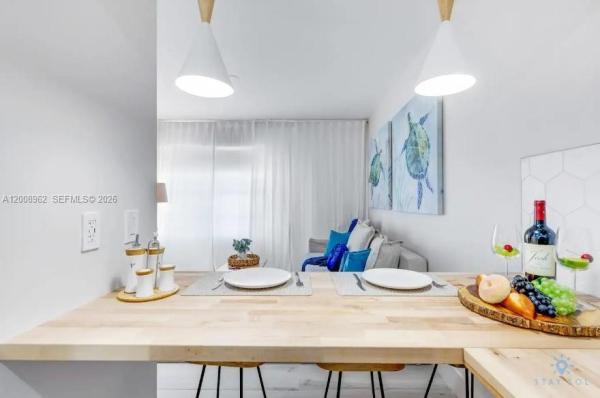Welworth, 7326 Collins Ave #201, Miami Beach, Florida 33141, image 3