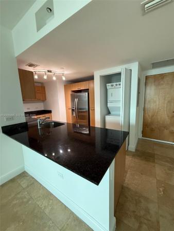 Wind, 350 S Miami Ave #2603, Miami, Florida 33130, image 2