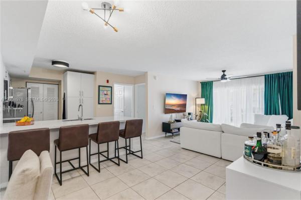 Royal Grand, 2640 S University Dr #111, Davie, Florida 33328, image 1