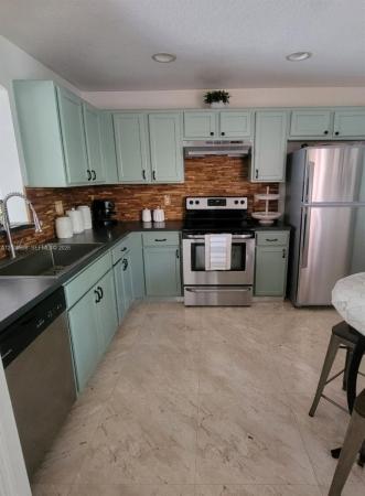 16504 SW 71st Ter, Unincorporated Dade County, Florida 33193, image 1