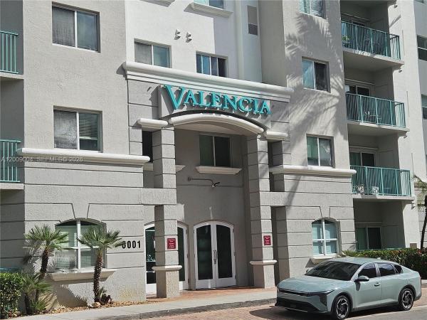 Valencia, 6001 SW 70th St #655, South Miami, Florida 33143, image 1