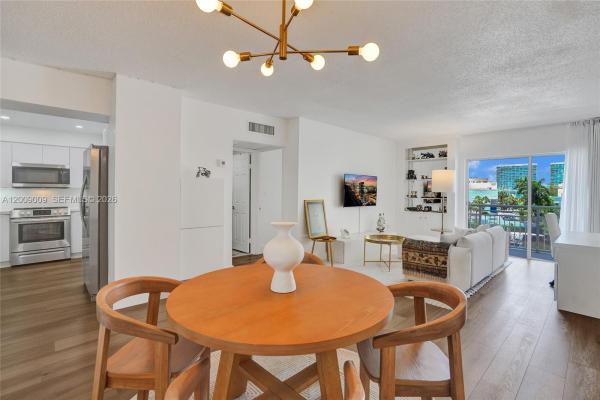 Coastal Towers, 400 Kings Point Dr #418, Sunny Isles Beach, Florida 33160, image 1