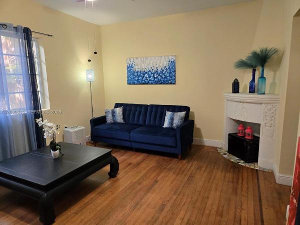 Meridian Deco, 1219 Meridian Ave #2, Miami Beach, Florida 33139, image 2