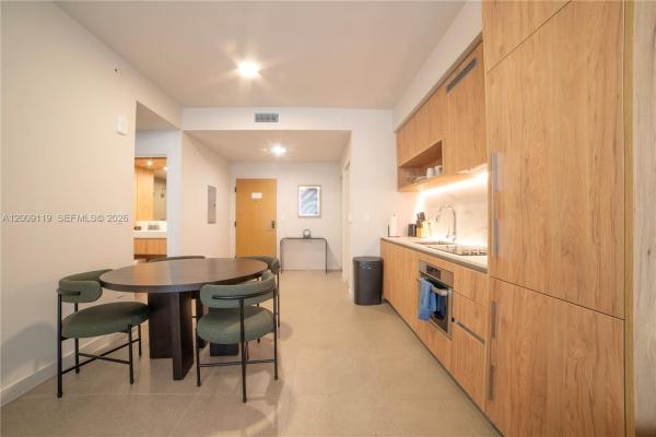 11 NE 6th #1104, Miami, Florida 33132, image 1