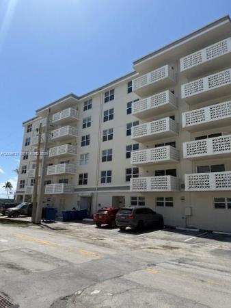 Darby Hall, 1901 S Ocean Dr #207, Hollywood, Florida 33019, image 1