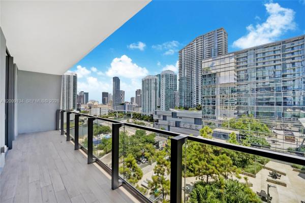 Rise Brickell City Centre, 88 SW 7th St #1009, Miami, Florida 33130, image 2