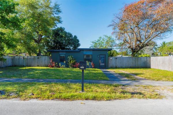 1030 NW 141st St, Unincorporated Dade County, Florida 33168, image 1
