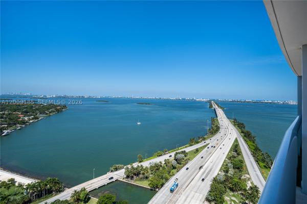 Blue On The Bay, 601 NE 36th St #2908, Miami, Florida 33137, image 2