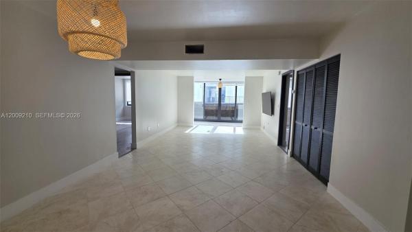 Galen 250, 250 Galen Dr #32, Key Biscayne, Florida 33149, image 1