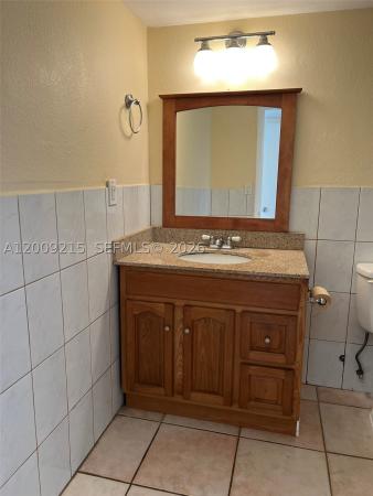 1770 NE 191st St #303-1, Unincorporated Dade County, Florida 33179, image 1