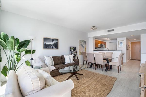 Vizcayne South, 253 NE 2nd St #3104, Miami, Florida 33132, image 1