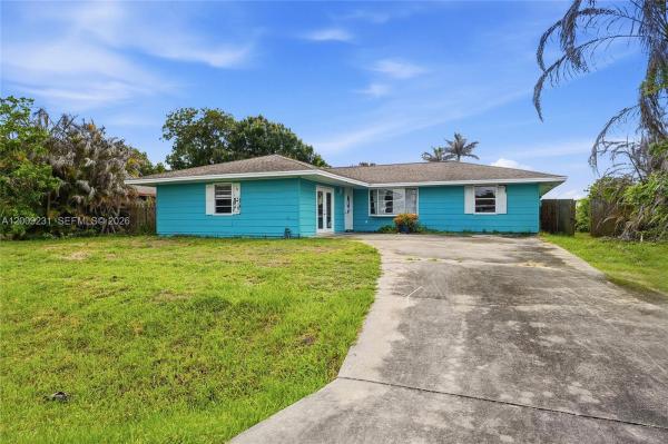 Indian River Estates, 5808 Spruce Dr, Fort Pierce, Florida 34982, image 1
