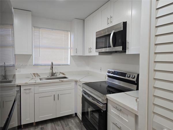 Waters Edge Of Coral Springs, 11477 NW 39th Ct #205-1, Coral Springs, Florida 33065, image 1