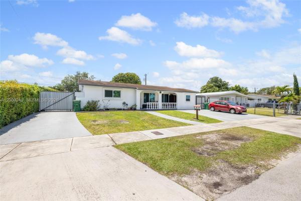 11810 SW 172nd St, Unincorporated Dade County, Florida 33177, image 2