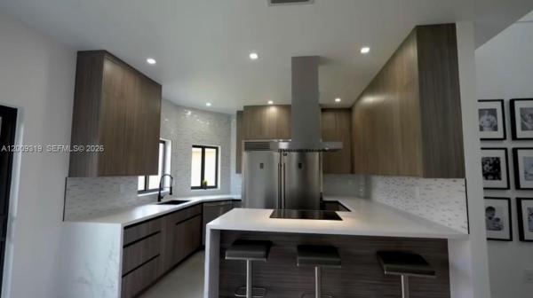 7963 NW 195th Ter, Hialeah, Florida 33015, image 1