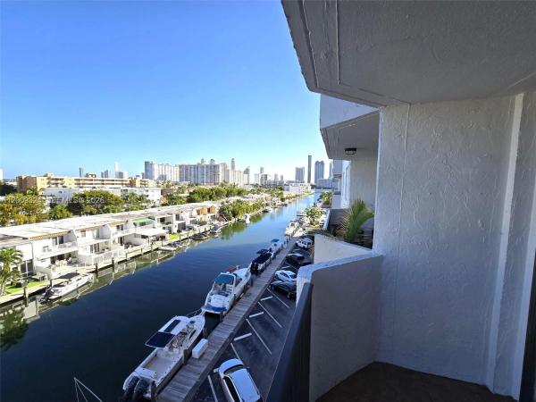 3703 NE 166th St #609, North Miami Beach, Florida 33160, image 1